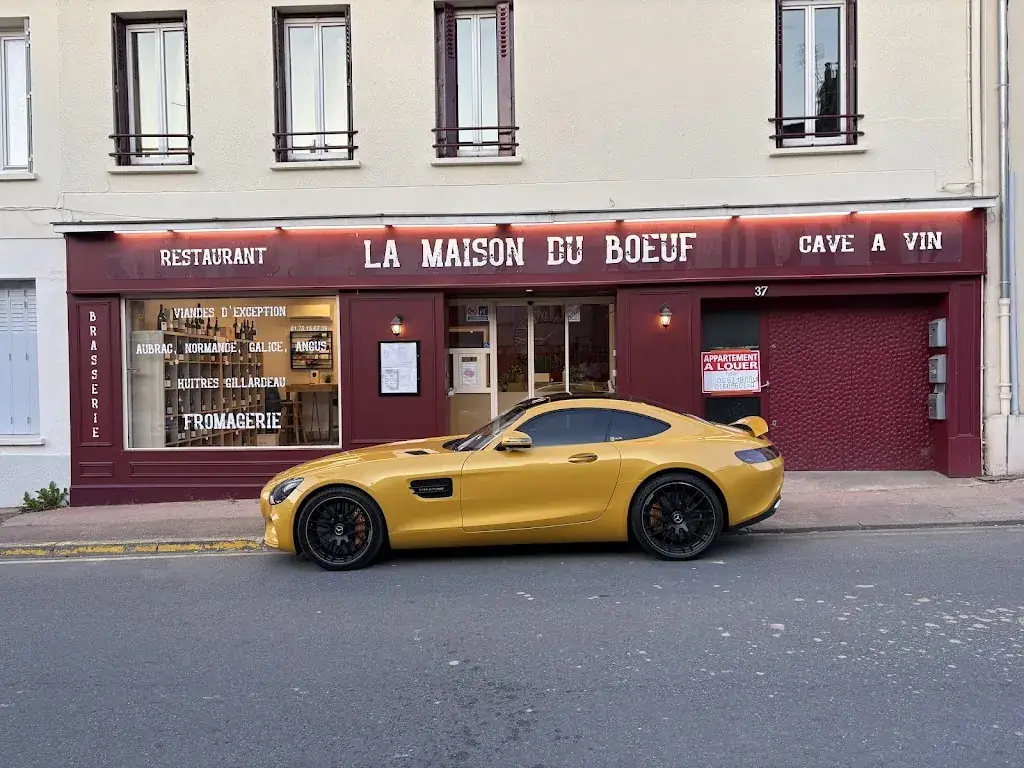 La maison du boeuf voulx restaurant in Voulx