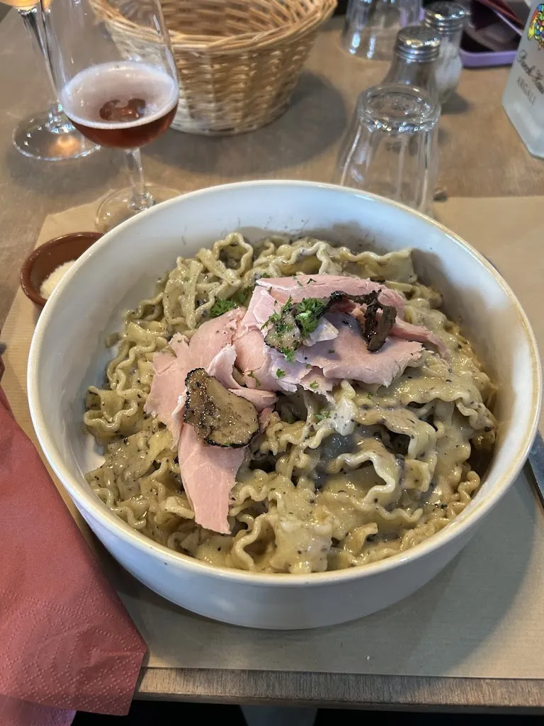 Eliot BENIE_Alice et Lucien_Frontonas_review