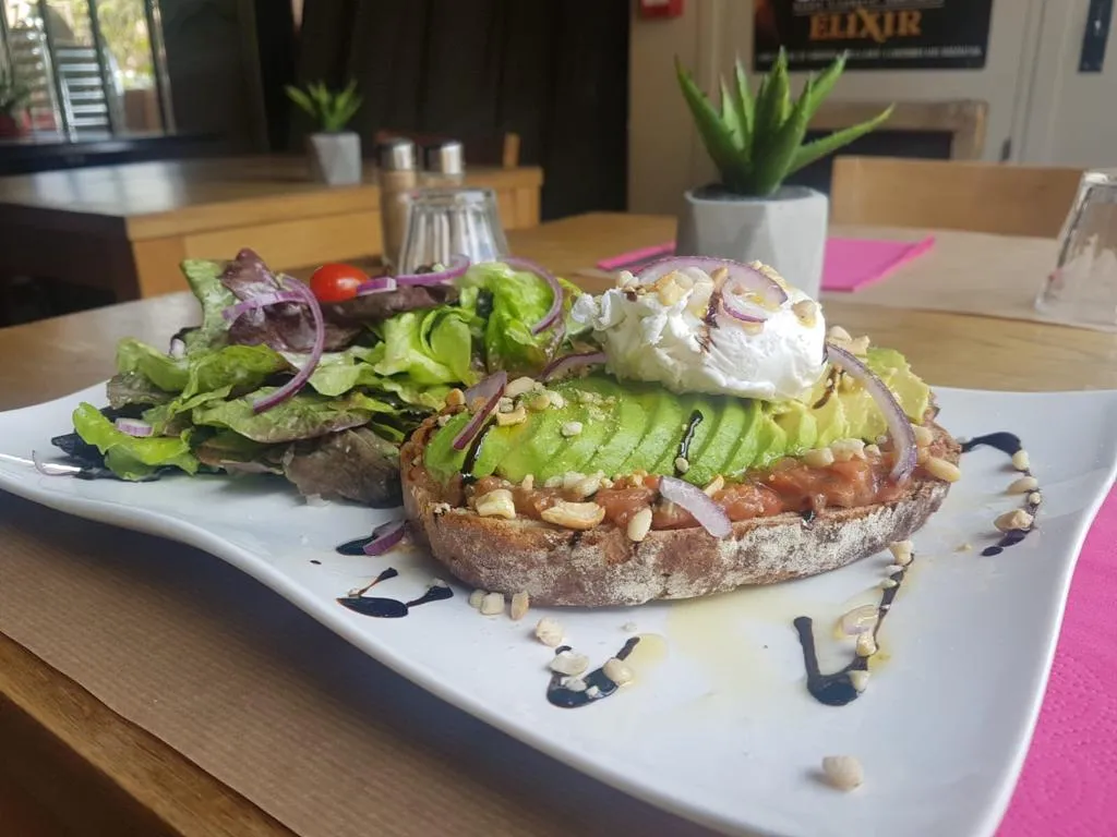 Alice et Lucien_Frontonas_slider_image_2