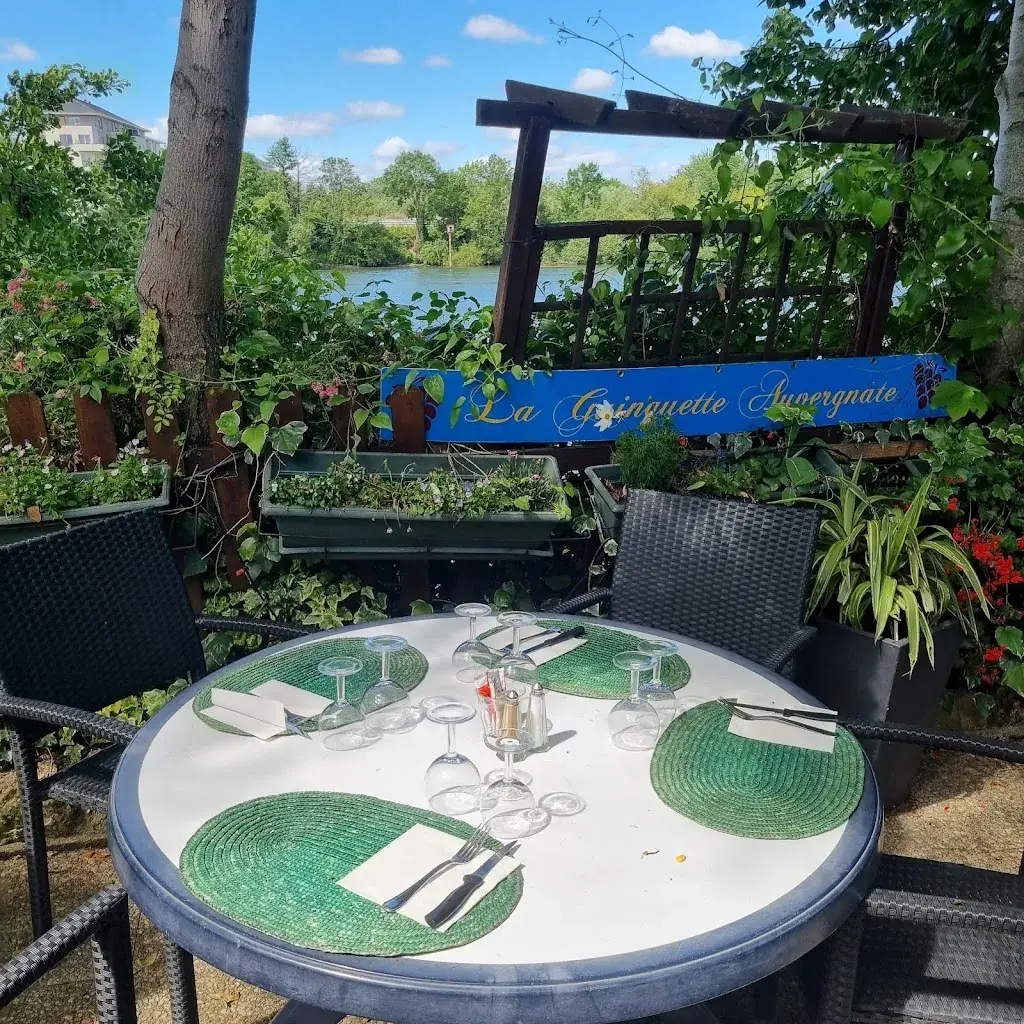 La Guinguette Auvergnate restaurant à Villeneuve-Saint-Georges