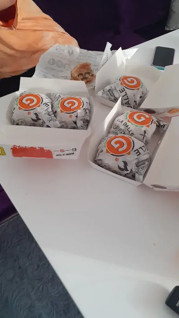 Menu_G LA DALLE_Villeneuve-la-Garenne_image_7