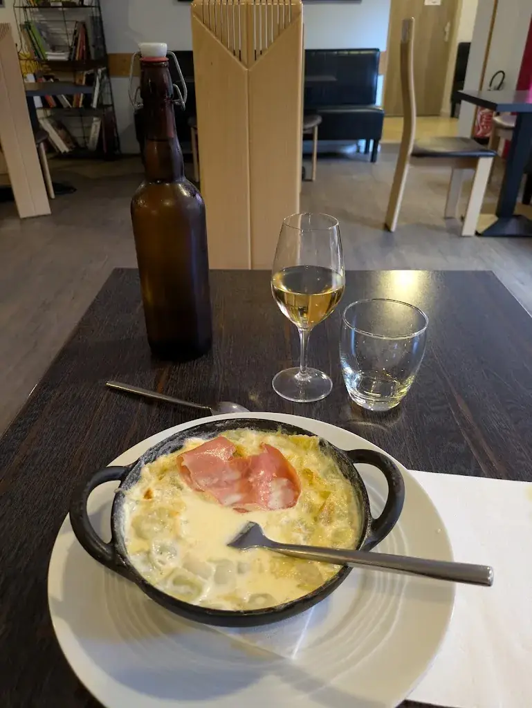 Freitag Nachmittag_Comptoir et Dépendances_Frontonas_review