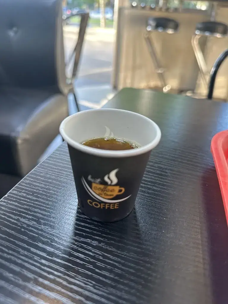 Mustapha IDZIM_Le Royal_Villeneuve-la-Garenne_review