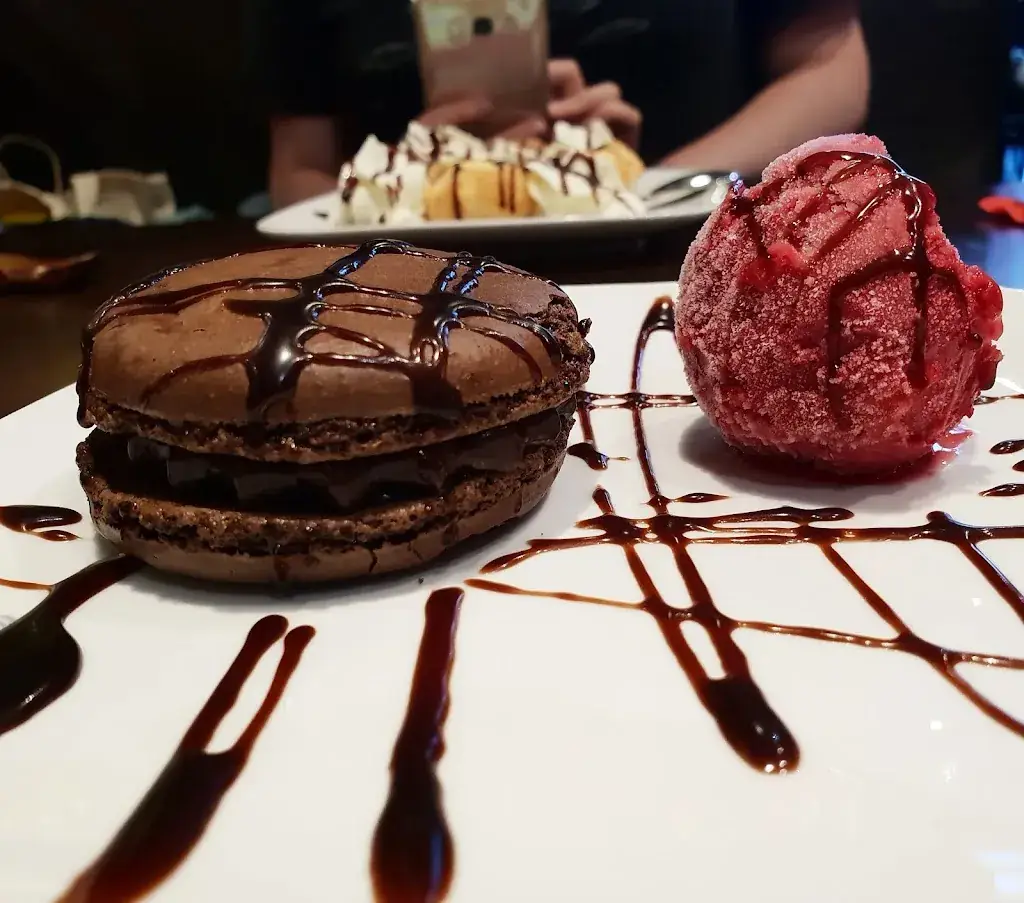 Nelly_Sushi Hanaka_Villeneuve-la-Garenne_review