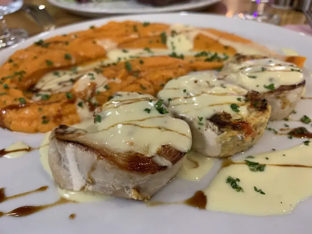 Lucie Wu_Le 88_Wissous_review