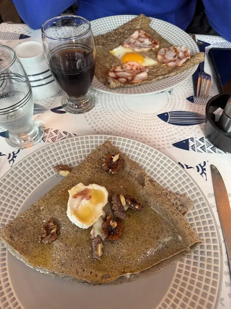 J.A_La Chaumiere_Wissous_review