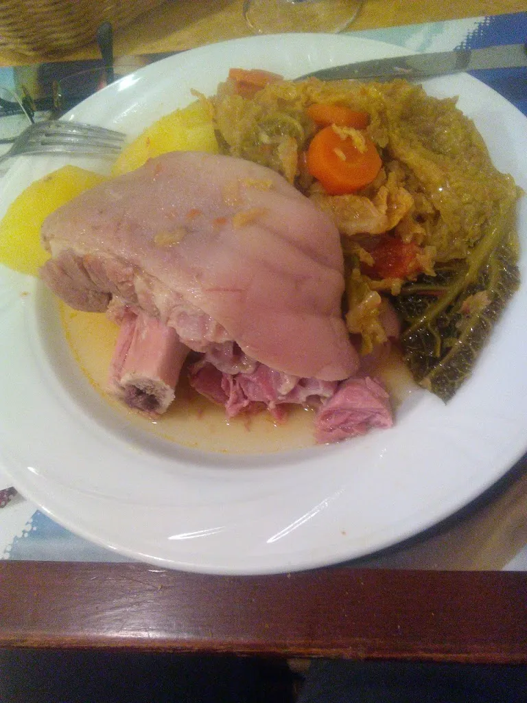 Philippe Feuillet_Portugalia_Wissous_recensione