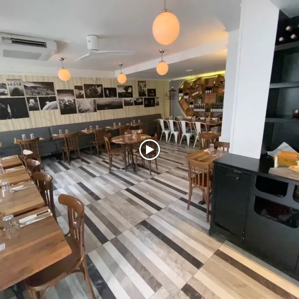 Les Galopins_Antony_slider_image_2