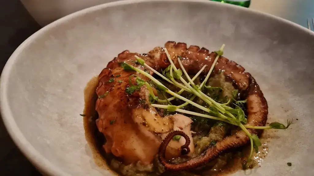 Ô Bistrot Vigniodé_Ferney-Voltaire_slider_image_2