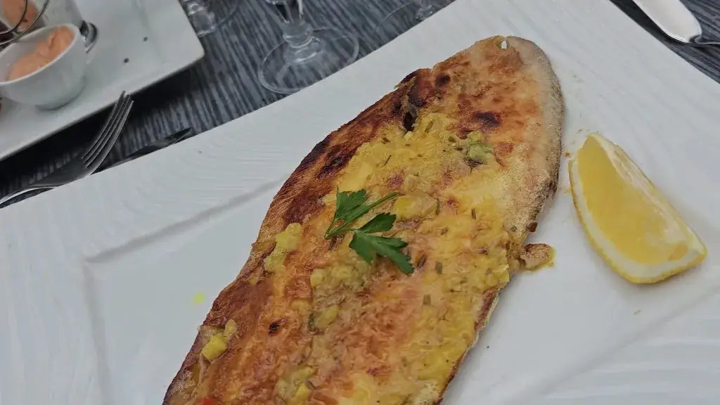 Restaurant La Biche Aux Bois_Yerres_slider_image_2