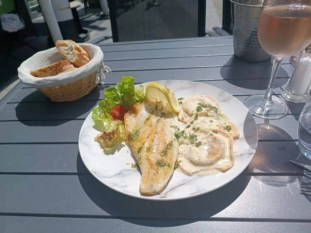 Menü_L'Avant-Scène_Yerres_Bild_8