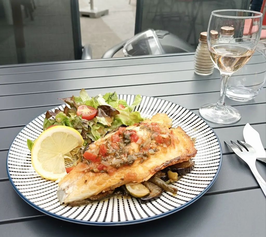 L'Avant-Scène_Yerres_slider_image_3