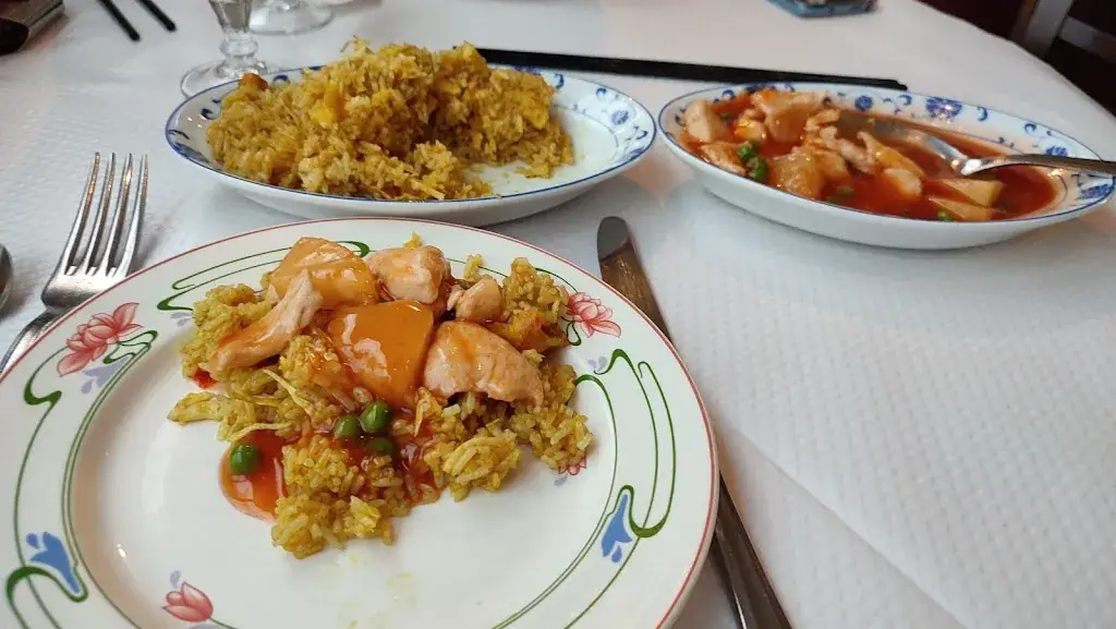 Frank Amado_L'Indochine_Yerres_review