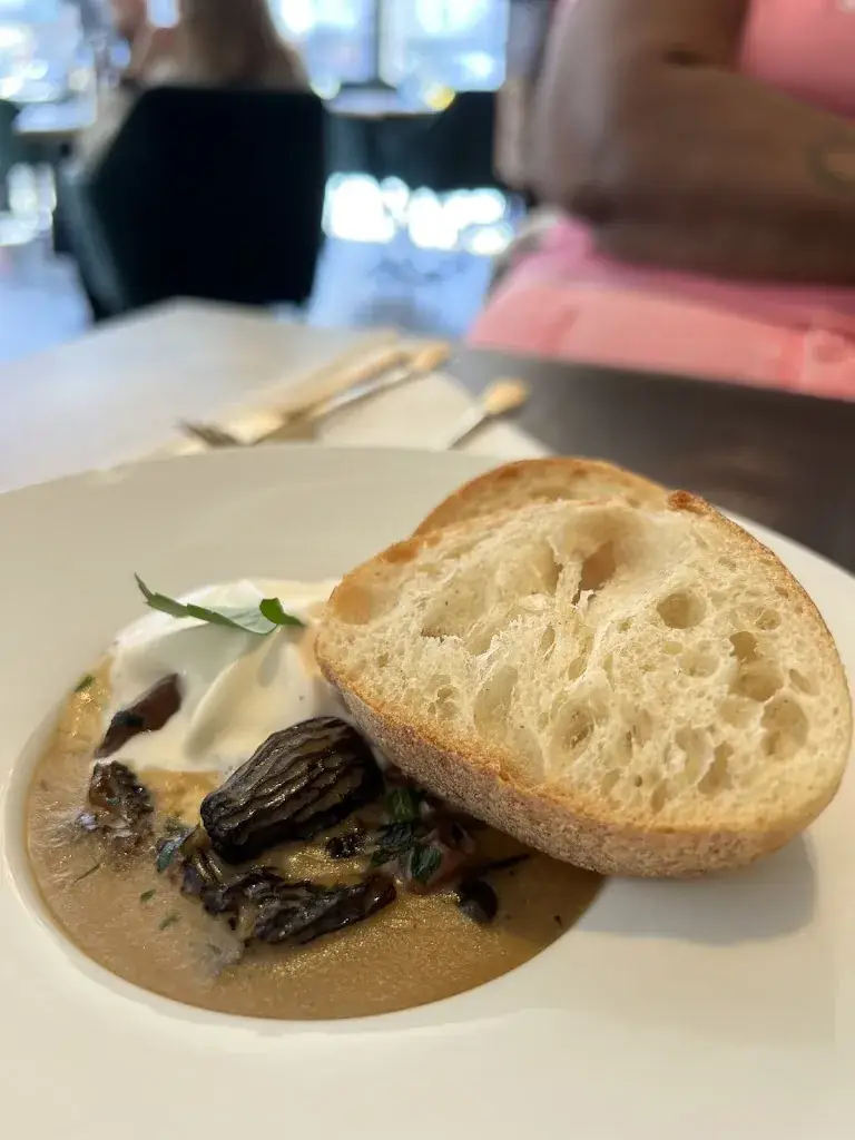 Yasmeen Alston_Brasserie Voltaire_Ferney-Voltaire_review