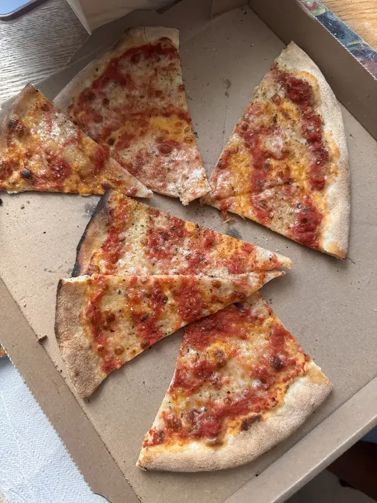 La Massalia_Yerres_slider_image_2