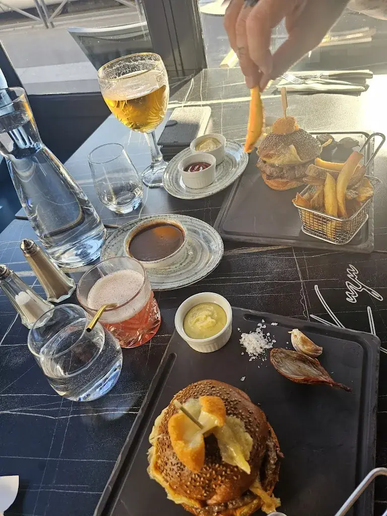 Misty G_Le Kuzu Restaurant Brasserie_Villejuif_review