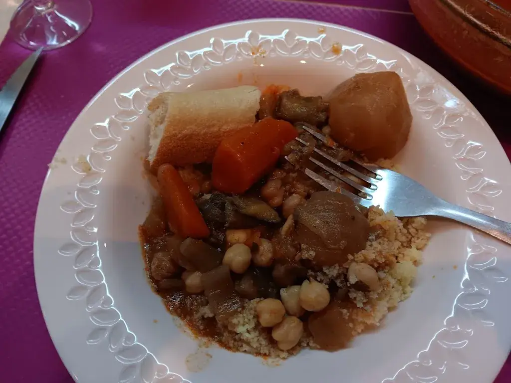 Mark DeMay_L'embuscade_Villejuif_review