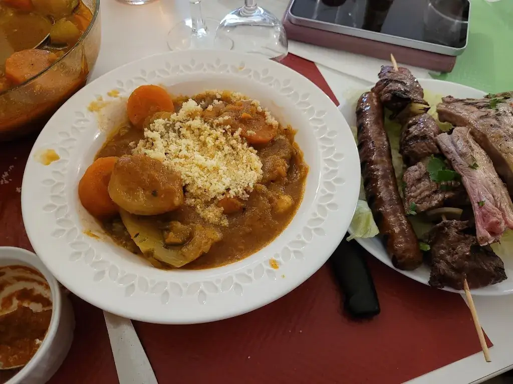 Valérie Alsat_L'embuscade_Villejuif_review