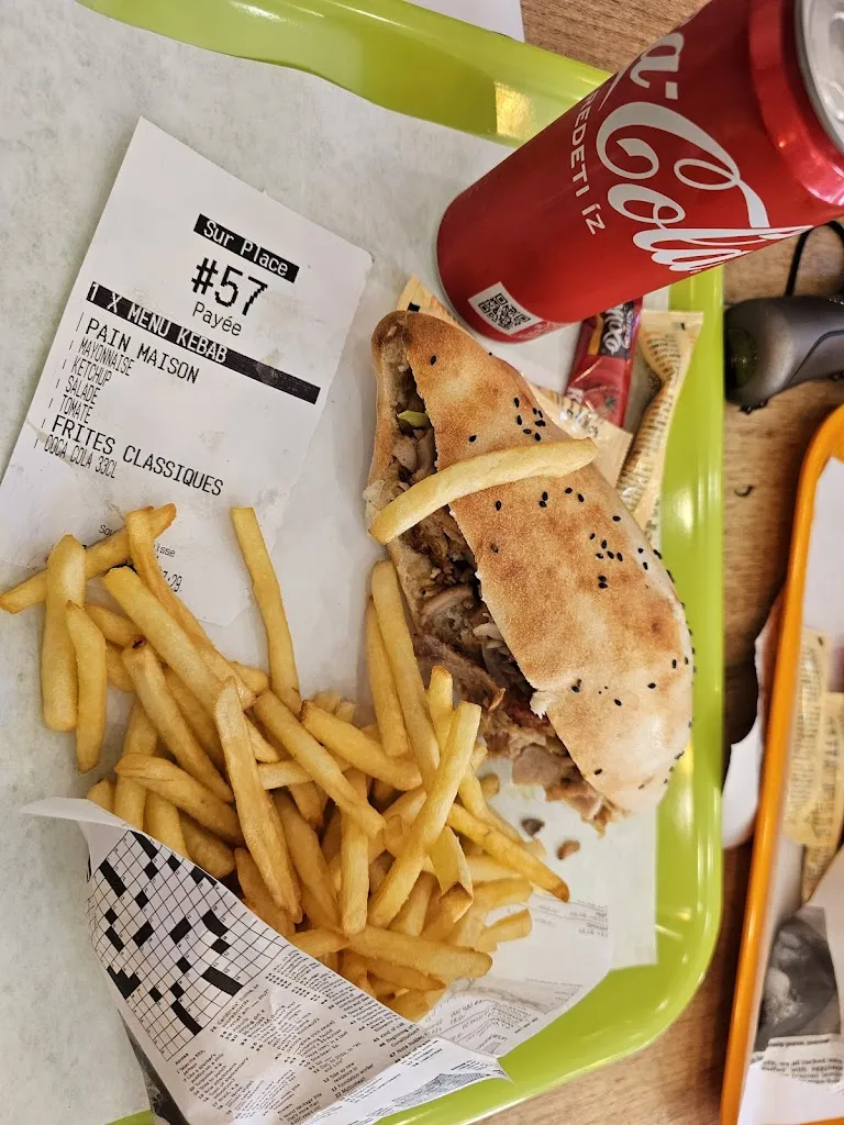 Elaine Hu_Le Majestic🍔👑_Villejuif_review