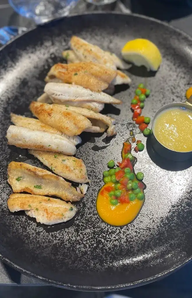 Syl Pf2_Restaurant La Tour_Thonon-les-Bains_review