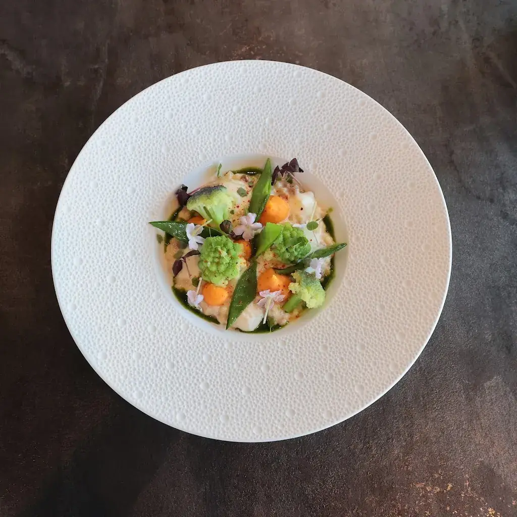 Restaurant La Tour_Thonon-les-Bains_slider_image_2