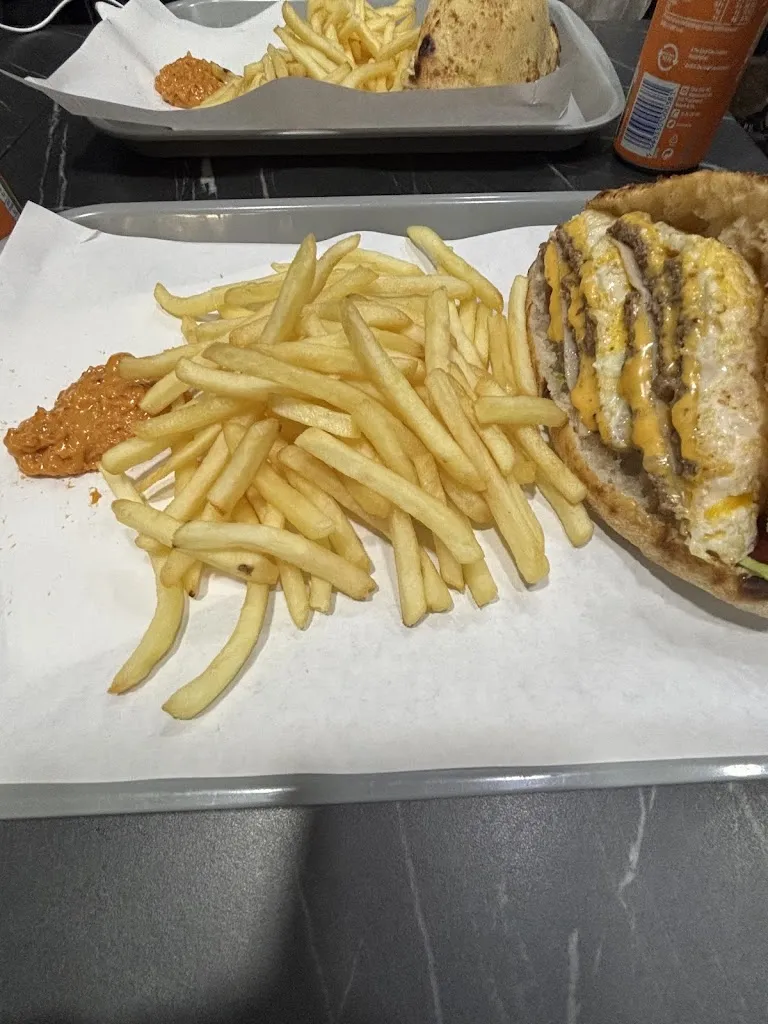 ATOS_Le Supreme_Villejuif_review