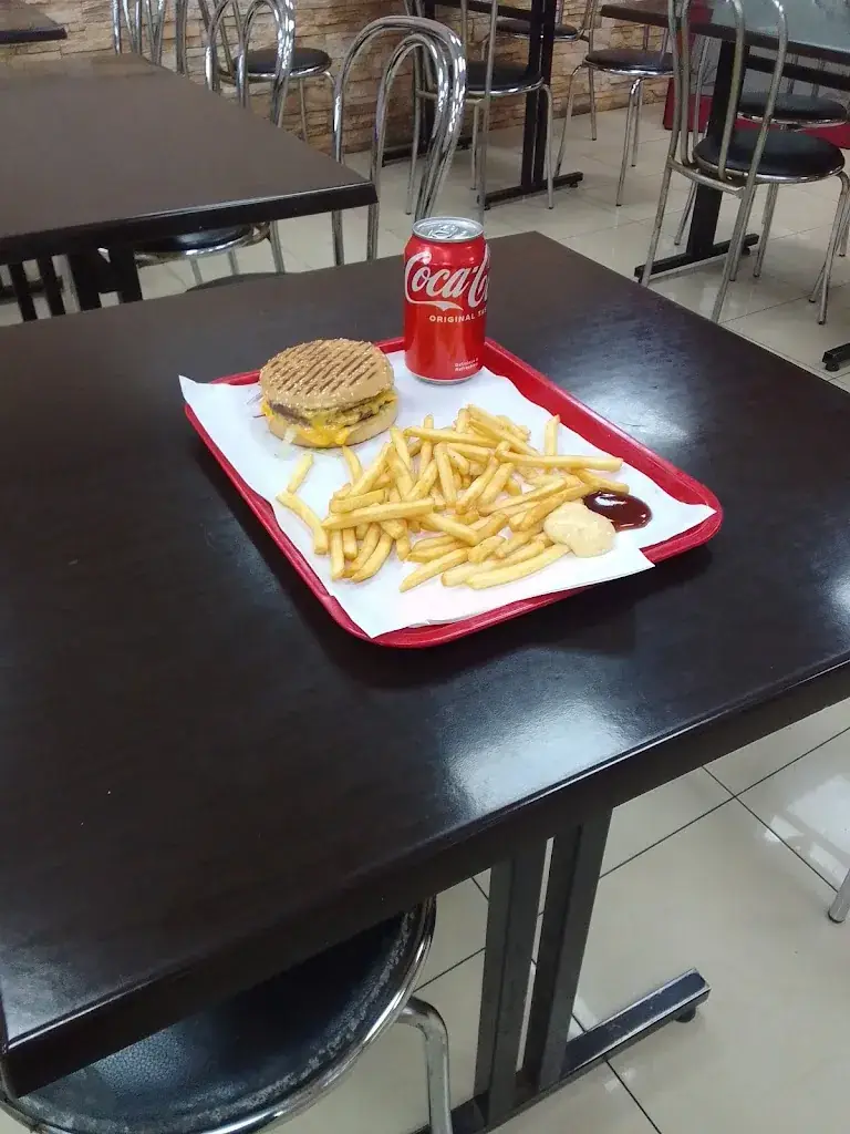 Mohamed Tanjawi_Le 112_Villejuif_review