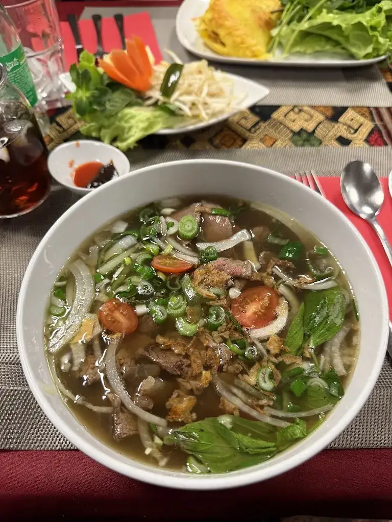 Victoria Nguyen_Chez Mamy_Ferney-Voltaire_review