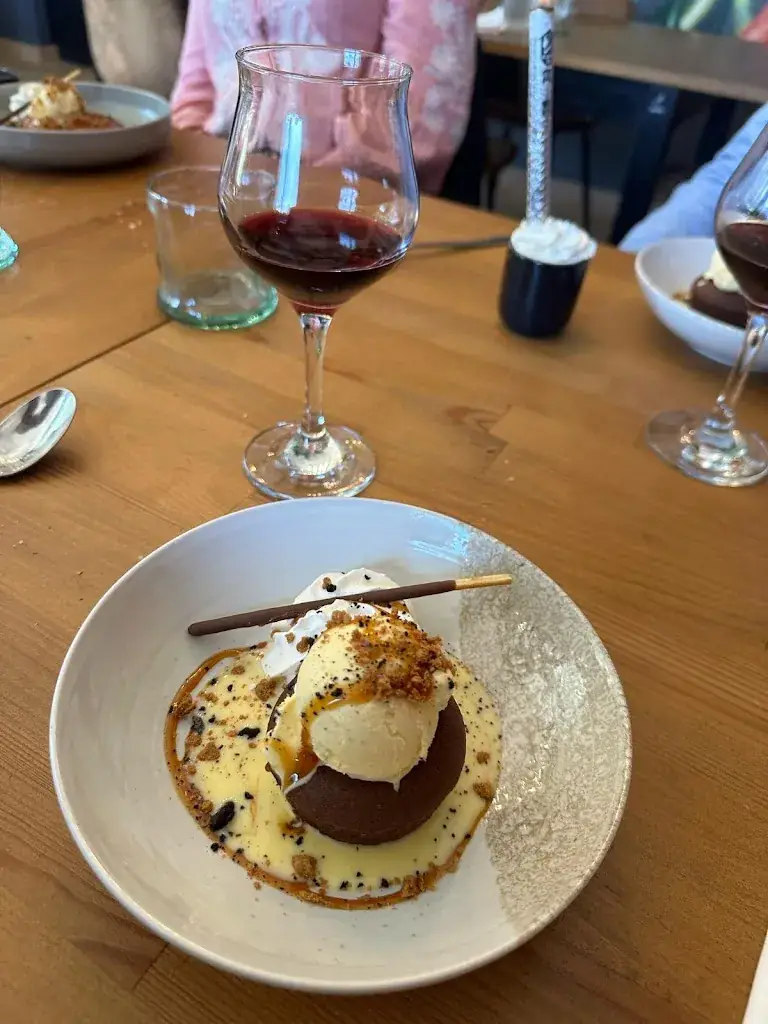 Angèle LEMASLE - GEE_Bistrot Gourmand_Rouxmesnil-Bouteilles_recensione