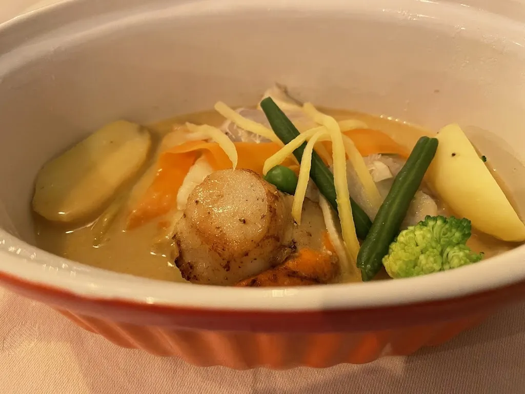 Catherine Middlemiss_Le Grain de Sel_Gaillon_review