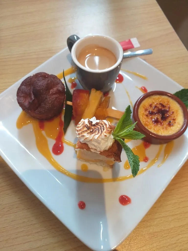 Restaurant Le Normandy_Tôtes_slider_image_2