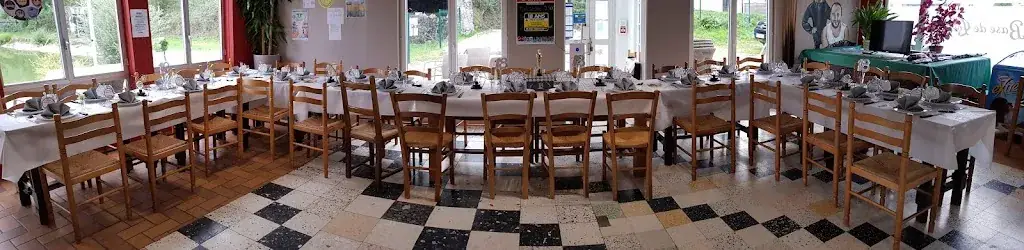 Au Domaine De Waben restaurant in Waben