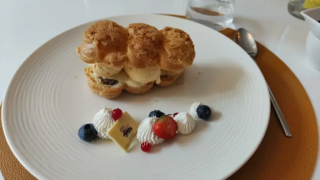 Restaurant Aumale_Rouen_slider_image_2