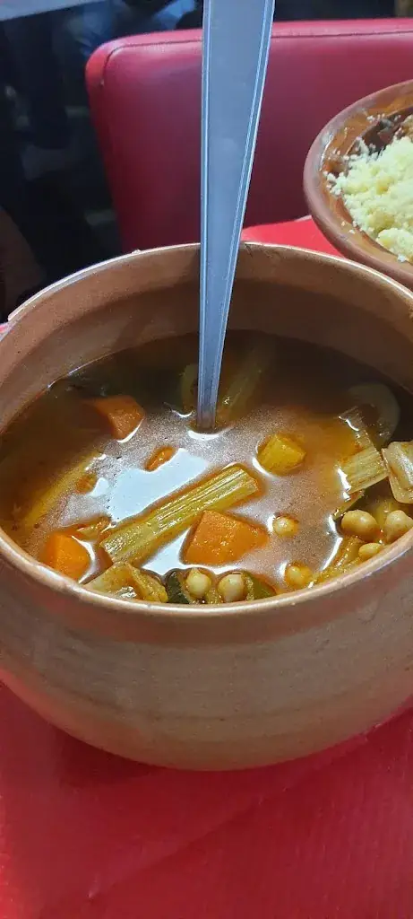 Restaurant Royal Couscous_Yvetot_slider_image_3