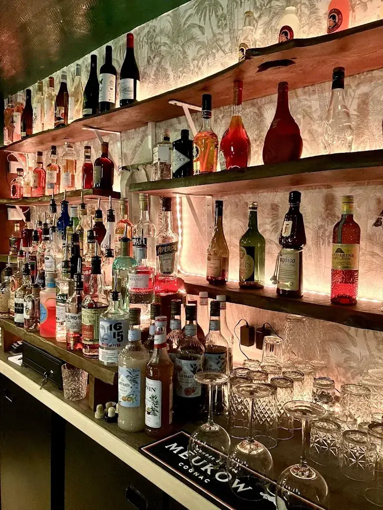 AUX GOÛTS DU MONDE Restaurant in Yvetot