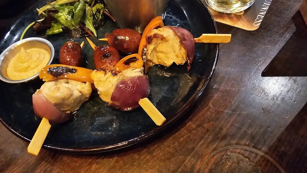 Chris Mathews_Au Bureau - Pub et Brasserie_Yvetot_review