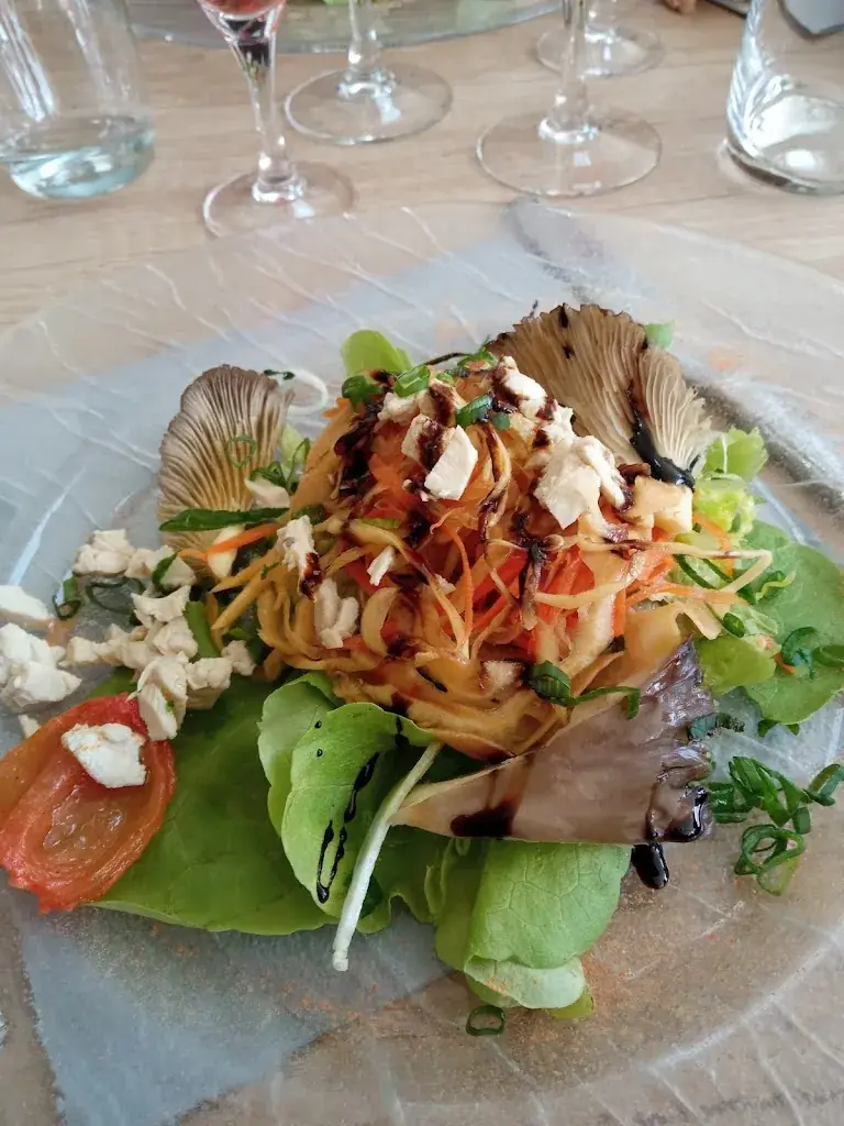 Menu_Hostel La Source_Saint-Cyr-du-Bailleul_image_9