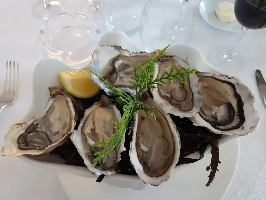 Restaurant le Pirate_Ferney-Voltaire_slider_image_2