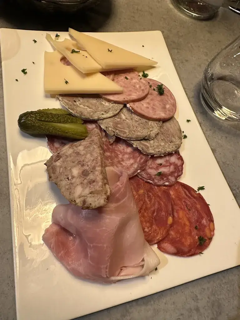 Annick TECHER_Le Capricorne_Avranches_review