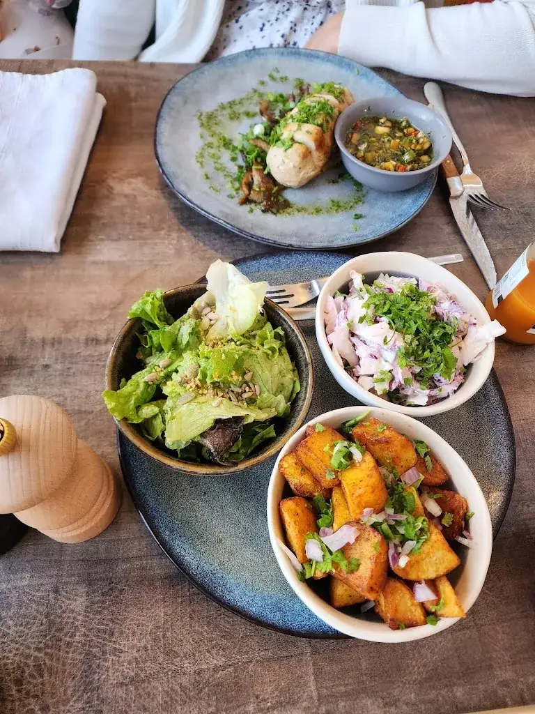 Floran Choquet_L'Atm O Sphère_Avranches_review