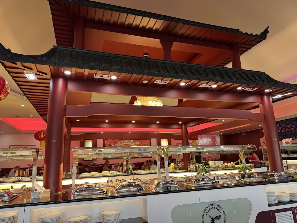 Le Grand Aigle_Val-Saint-Père_slider_image_3