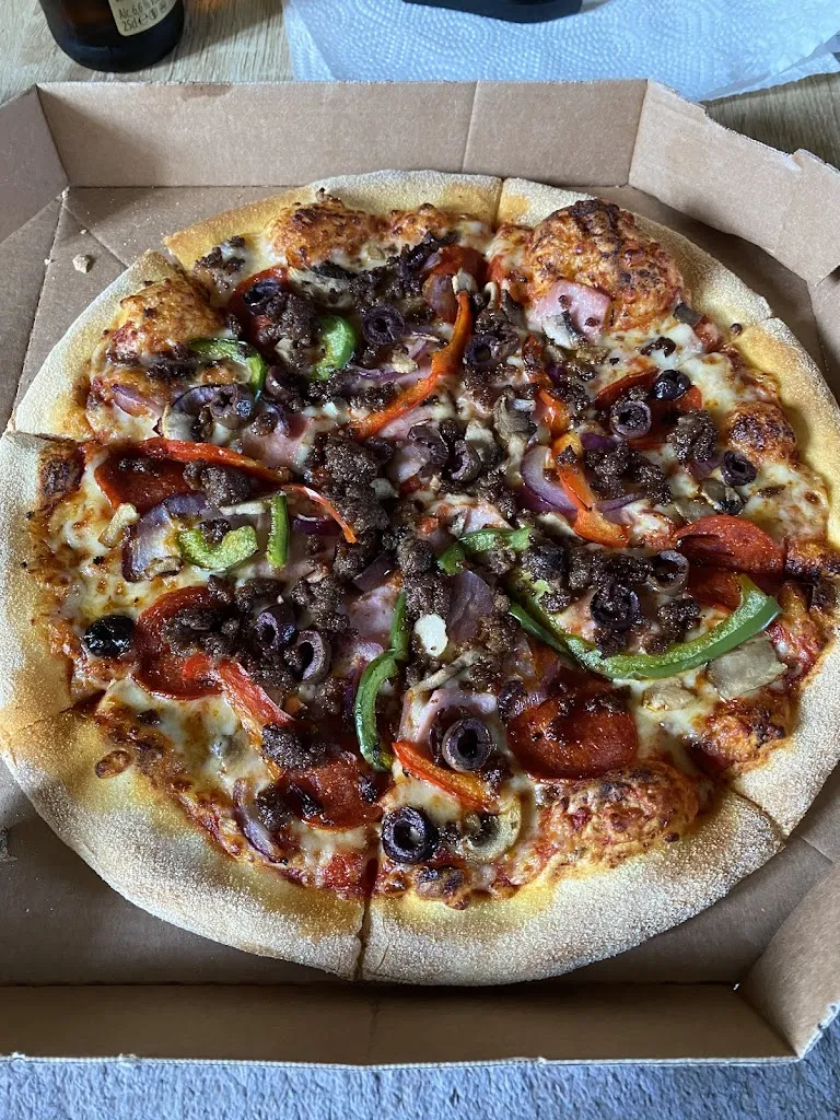 Victor Leroy_Domino's Avranches_Avranches_review