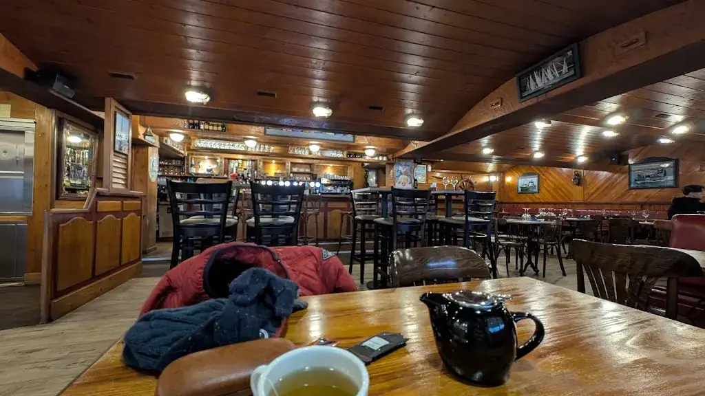 Bar Restaurant La Cale Marine Restaurant in Barneville-Carteret