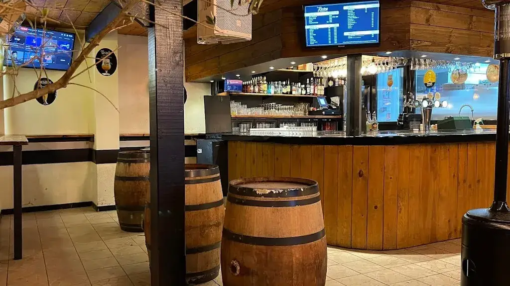 Chez Daniel Restaurant_Saint-Jean-de-la-Rivière_slider_image_1