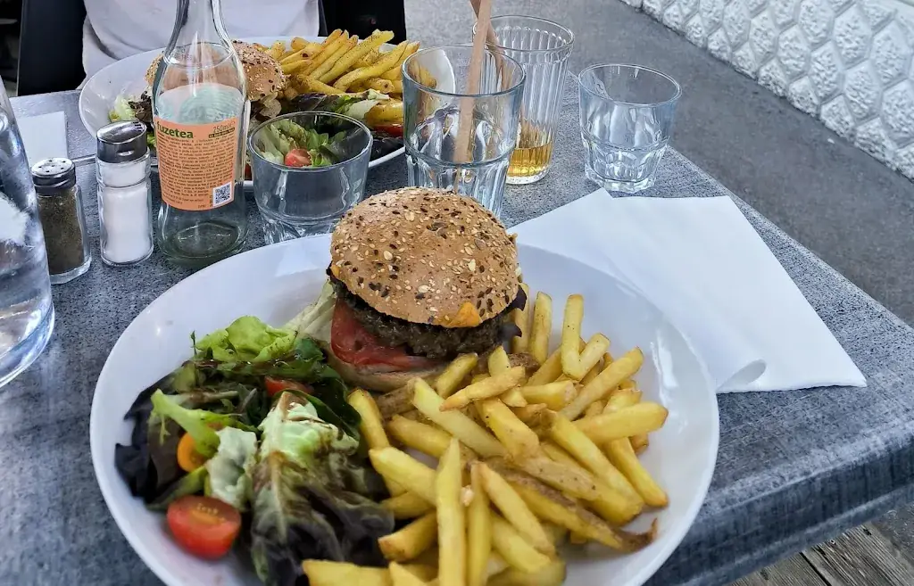 Bistrot du Marché_Barneville-Carteret_slider_image_2