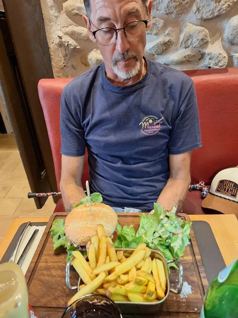 Bernard Sonia._SISTERS_Frangy_review