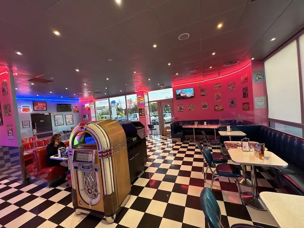 Memphis Barentin - Restaurant Diner_Barentin_slider_image_3