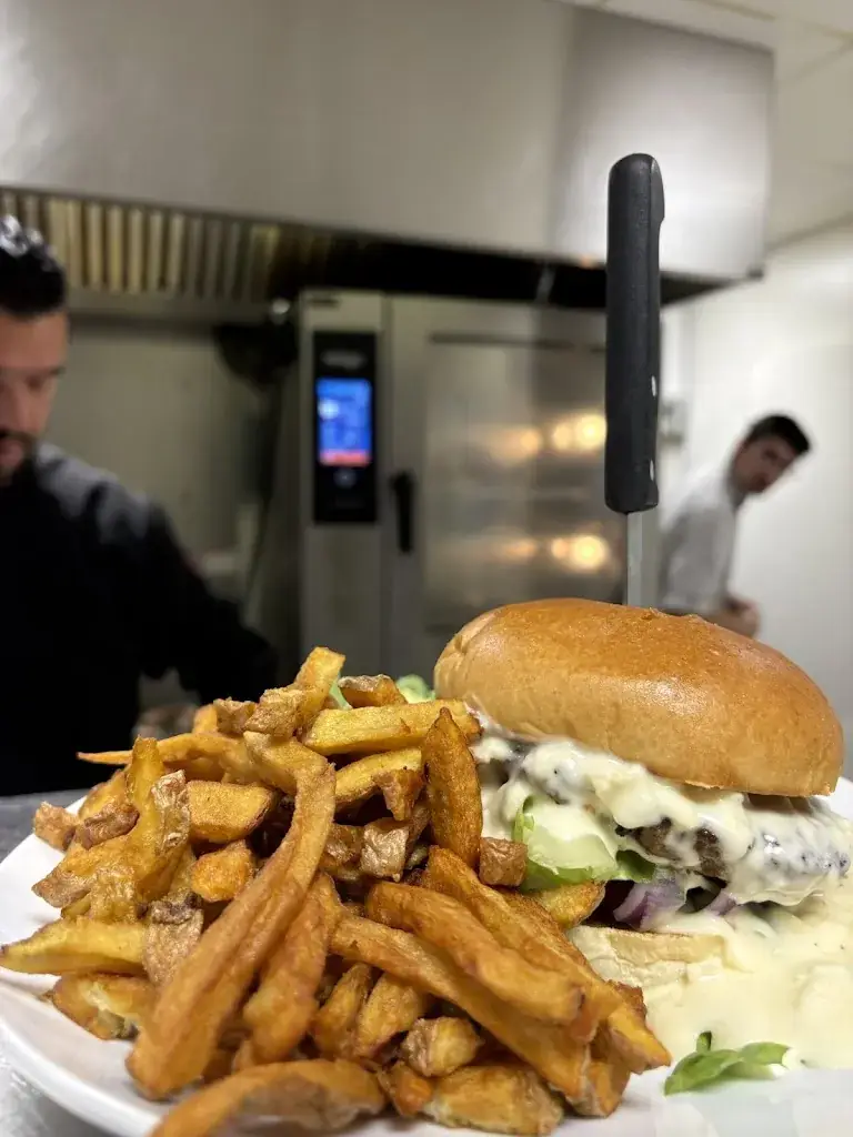 Le Grand Bistrot Barentin_Pissy-Pôville_slider_image_2