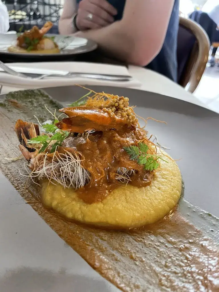 alice botté_La Croix d'Or selon Louis_Pavilly_review