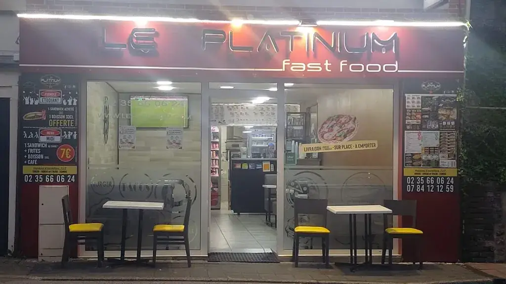 Le Platinium restaurant in Barentin